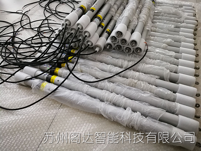 螺杆式开窗器
